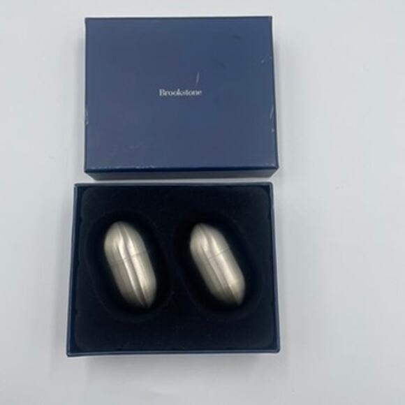 Brookstone Salt & Pepper Stainless Steel Silver Weighted Wobbler Shakers Wobbly - Picture 1 of 5